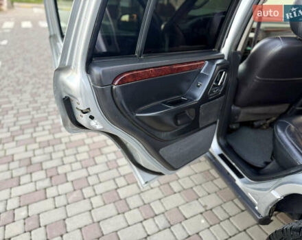 Серый Джип Гранд Чероки, объемом двигателя 2.69 л и пробегом 265 тыс. км за 9700 $, фото 38 на Automoto.ua