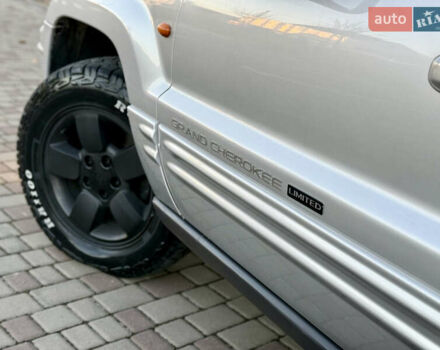 Серый Джип Гранд Чероки, объемом двигателя 2.69 л и пробегом 265 тыс. км за 9700 $, фото 40 на Automoto.ua