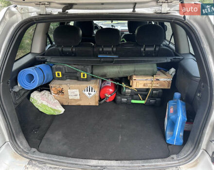 Серый Джип Гранд Чероки, объемом двигателя 2.69 л и пробегом 331 тыс. км за 9200 $, фото 12 на Automoto.ua