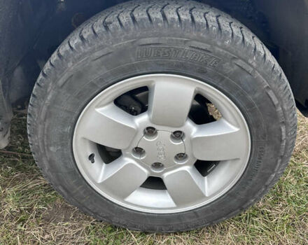 Серый Джип Гранд Чероки, объемом двигателя 2.69 л и пробегом 331 тыс. км за 9200 $, фото 16 на Automoto.ua