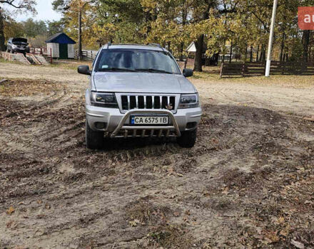 Серый Джип Гранд Чероки, объемом двигателя 2.69 л и пробегом 440 тыс. км за 5000 $, фото 1 на Automoto.ua