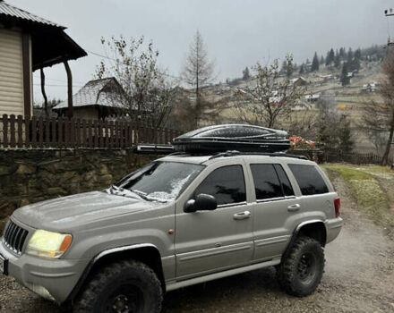 Сірий Джип Grand Cherokee, об'ємом двигуна 2.69 л та пробігом 290 тис. км за 12300 $, фото 1 на Automoto.ua