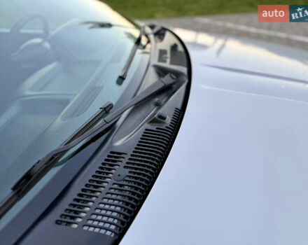 Серый Джип Гранд Чероки, объемом двигателя 2.69 л и пробегом 265 тыс. км за 9700 $, фото 42 на Automoto.ua