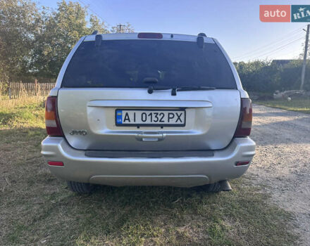 Серый Джип Гранд Чероки, объемом двигателя 2.69 л и пробегом 331 тыс. км за 9200 $, фото 2 на Automoto.ua