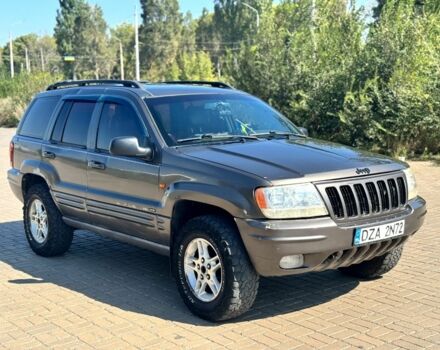 Серый Джип Гранд Чероки, объемом двигателя 3 л и пробегом 240 тыс. км за 3700 $, фото 4 на Automoto.ua