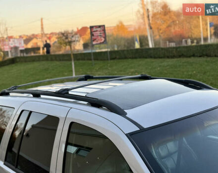 Серый Джип Гранд Чероки, объемом двигателя 2.69 л и пробегом 265 тыс. км за 9700 $, фото 12 на Automoto.ua