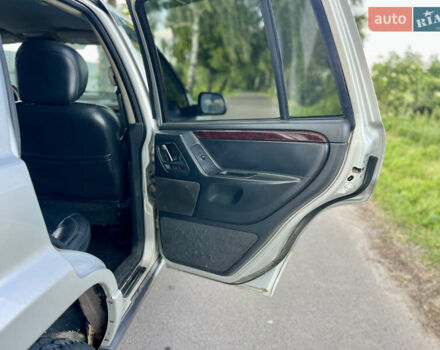 Сірий Джип Grand Cherokee, об'ємом двигуна 2.69 л та пробігом 343 тис. км за 8100 $, фото 36 на Automoto.ua