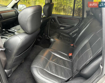 Серый Джип Гранд Чероки, объемом двигателя 2.7 л и пробегом 298 тыс. км за 5800 $, фото 8 на Automoto.ua