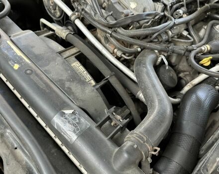 Джип Гранд Чероки 2004 в Вышгороде на Automoto.ua Серый Джип Гранд Чероки, объемом двигателя 2.7 л и пробегом 525 тыс. км за 5000 $, фото 12 на Automoto.ua