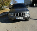 Джип Гранд Чероки 2004 в Каменце-Подольском на Automoto.ua Серый Джип Гранд Чероки, объемом двигателя 2.69 л и пробегом 440 тыс. км за 8300 $, фото 1 на Automoto.ua