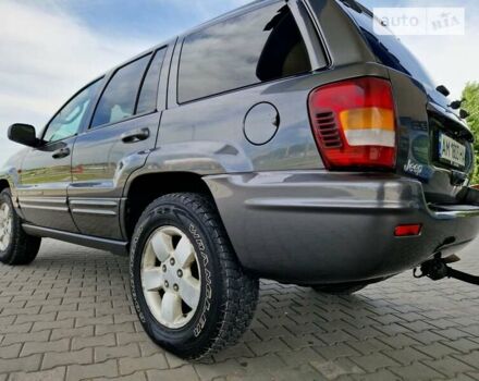 Сірий Джип Grand Cherokee, об'ємом двигуна 2.69 л та пробігом 300 тис. км за 8550 $, фото 22 на Automoto.ua