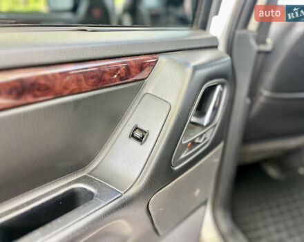 Сірий Джип Grand Cherokee, об'ємом двигуна 2.69 л та пробігом 343 тис. км за 8100 $, фото 26 на Automoto.ua