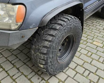 Серый Джип Гранд Чероки, объемом двигателя 4.7 л и пробегом 219 тыс. км за 9000 $, фото 9 на Automoto.ua