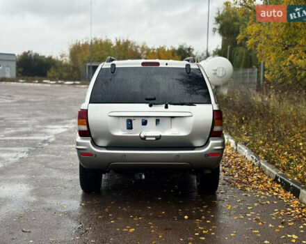 Серый Джип Гранд Чероки, объемом двигателя 2.7 л и пробегом 298 тыс. км за 5800 $, фото 4 на Automoto.ua