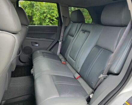 Серый Джип Гранд Чероки, объемом двигателя 3 л и пробегом 258 тыс. км за 4000 $, фото 5 на Automoto.ua