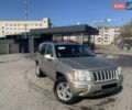 Серый Джип Гранд Чероки, объемом двигателя 2.7 л и пробегом 380 тыс. км за 5500 $, фото 1 на Automoto.ua