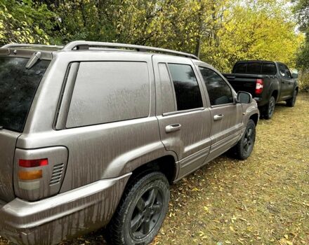 Джип Гранд Чероки 2004 в Киеве на Automoto.ua Серый Джип Гранд Чероки, объемом двигателя 2.7 л и пробегом 370 тыс. км за 4900 $, фото 5 на Automoto.ua