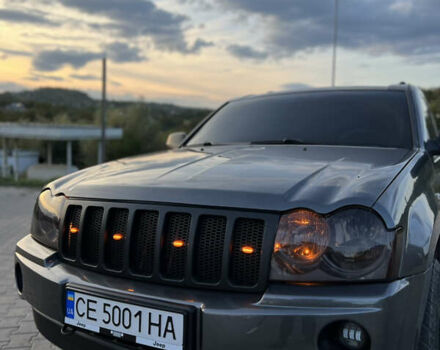 Серый Джип Гранд Чероки, объемом двигателя 2.99 л и пробегом 400 тыс. км за 11000 $, фото 4 на Automoto.ua