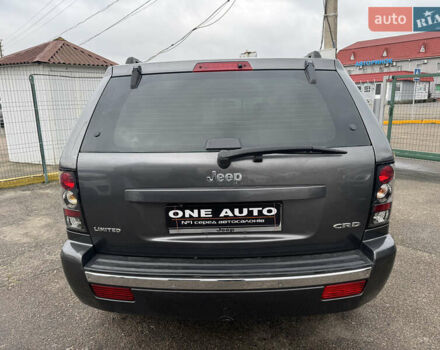 Сірий Джип Grand Cherokee, об'ємом двигуна 2.99 л та пробігом 402 тис. км за 9990 $, фото 8 на Automoto.ua