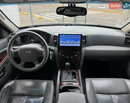 Сірий Джип Grand Cherokee, об'ємом двигуна 2.99 л та пробігом 402 тис. км за 9990 $, фото 25 на Automoto.ua