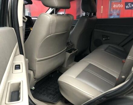 Серый Джип Гранд Чероки, объемом двигателя 4.7 л и пробегом 189 тыс. км за 9555 $, фото 3 на Automoto.ua