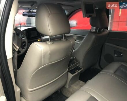 Серый Джип Гранд Чероки, объемом двигателя 4.7 л и пробегом 189 тыс. км за 9555 $, фото 1 на Automoto.ua