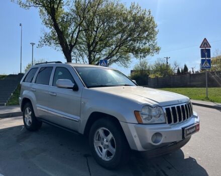 Сірий Джип Grand Cherokee, об'ємом двигуна 3 л та пробігом 286 тис. км за 9790 $, фото 4 на Automoto.ua