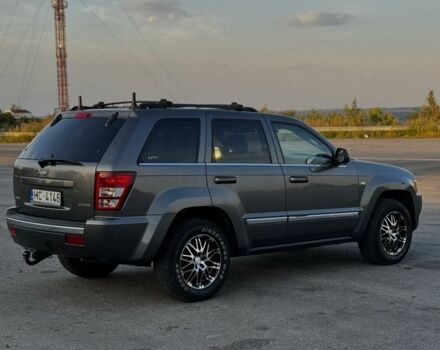 Сірий Джип Grand Cherokee, об'ємом двигуна 3 л та пробігом 400 тис. км за 5800 $, фото 1 на Automoto.ua