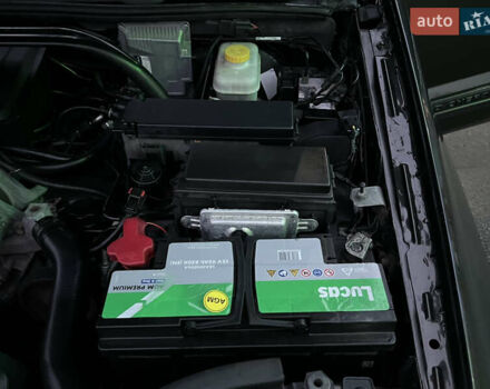 Серый Джип Гранд Чероки, объемом двигателя 3.7 л и пробегом 268 тыс. км за 6600 $, фото 52 на Automoto.ua