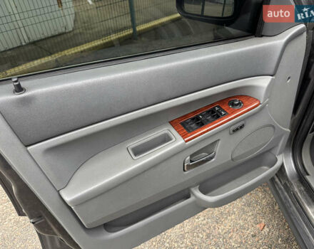 Сірий Джип Grand Cherokee, об'ємом двигуна 2.99 л та пробігом 402 тис. км за 9990 $, фото 14 на Automoto.ua