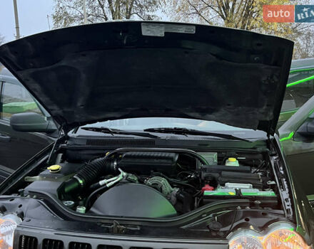 Серый Джип Гранд Чероки, объемом двигателя 3.7 л и пробегом 268 тыс. км за 6600 $, фото 51 на Automoto.ua