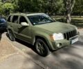 Джип Grand Cherokee 2005 у Краматорске на Automoto.ua Сірий Джип Grand Cherokee, об'ємом двигуна 3 л та пробігом 348 тис. км за 7500 $, фото 2 на Automoto.ua