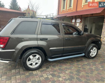 Серый Джип Гранд Чероки, объемом двигателя 4.7 л и пробегом 190 тыс. км за 8777 $, фото 4 на Automoto.ua