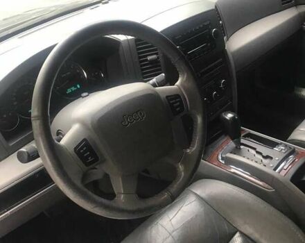 Серый Джип Гранд Чероки, объемом двигателя 4.7 л и пробегом 197 тыс. км за 8990 $, фото 3 на Automoto.ua