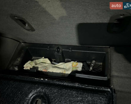 Серый Джип Гранд Чероки, объемом двигателя 3.7 л и пробегом 268 тыс. км за 6600 $, фото 44 на Automoto.ua