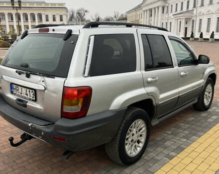 Серый Джип Гранд Чероки, объемом двигателя 2.69 л и пробегом 370 тыс. км за 5100 $, фото 5 на Automoto.ua