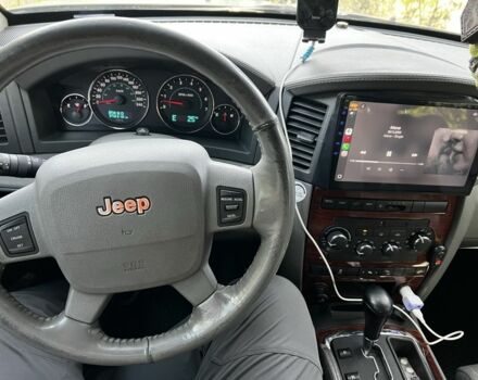 Джип Grand Cherokee 2005 у Краматорске на Automoto.ua Сірий Джип Grand Cherokee, об'ємом двигуна 3 л та пробігом 348 тис. км за 7500 $, фото 6 на Automoto.ua