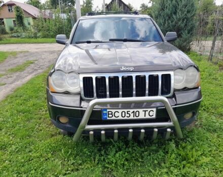 Сірий Джип Grand Cherokee, об'ємом двигуна 4.7 л та пробігом 150 тис. км за 8500 $, фото 1 на Automoto.ua