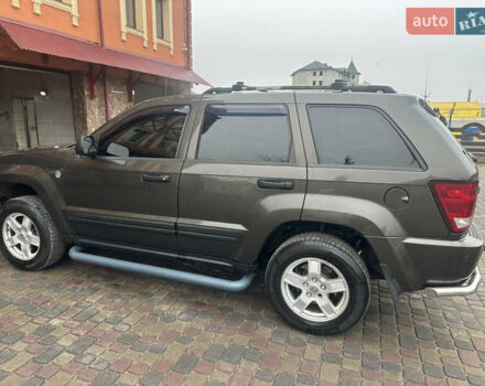 Серый Джип Гранд Чероки, объемом двигателя 4.7 л и пробегом 190 тыс. км за 8777 $, фото 2 на Automoto.ua