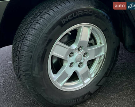 Серый Джип Гранд Чероки, объемом двигателя 3.7 л и пробегом 268 тыс. км за 6600 $, фото 14 на Automoto.ua