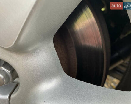 Джип Grand Cherokee 2006 у Житомирі на Automoto.ua Сірий Джип Grand Cherokee, об'ємом двигуна 3 л та пробігом 243 тис. км за 9999 $, фото 43 на Automoto.ua