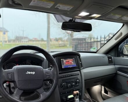 Серый Джип Гранд Чероки, объемом двигателя 3 л и пробегом 290 тыс. км за 3200 $, фото 6 на Automoto.ua