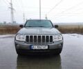 Сірий Джип Grand Cherokee, об'ємом двигуна 5.7 л та пробігом 271 тис. км за 11000 $, фото 1 на Automoto.ua