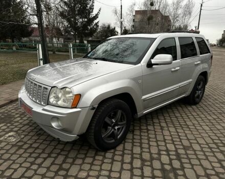 Серый Джип Гранд Чероки, объемом двигателя 3 л и пробегом 530 тыс. км за 5400 $, фото 1 на Automoto.ua