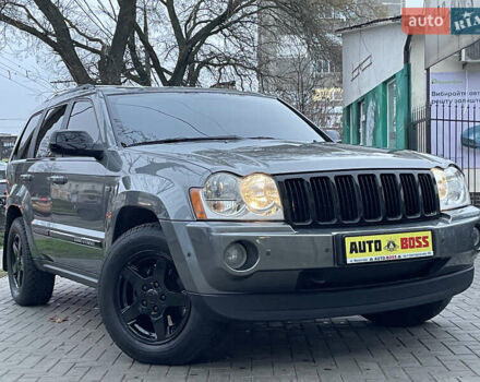 Серый Джип Гранд Чероки, объемом двигателя 5.7 л и пробегом 205 тыс. км за 11999 $, фото 3 на Automoto.ua