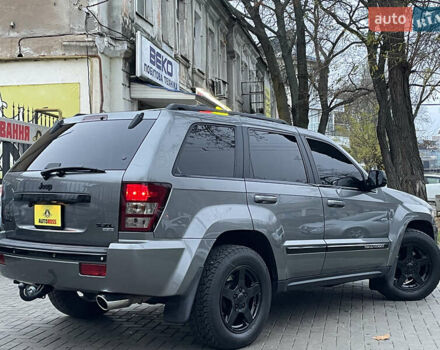 Сірий Джип Grand Cherokee, об'ємом двигуна 5.7 л та пробігом 205 тис. км за 11999 $, фото 4 на Automoto.ua