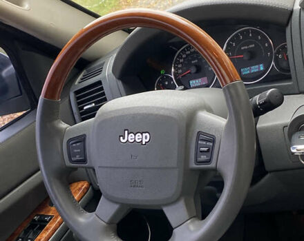 Джип Grand Cherokee 2006 у Житомирі на Automoto.ua Сірий Джип Grand Cherokee, об'ємом двигуна 3 л та пробігом 243 тис. км за 9999 $, фото 21 на Automoto.ua