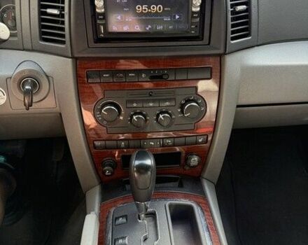 Сірий Джип Grand Cherokee, об'ємом двигуна 3 л та пробігом 270 тис. км за 3500 $, фото 8 на Automoto.ua