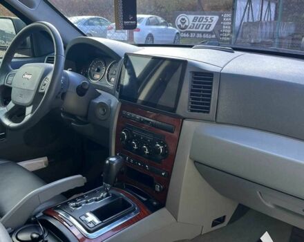 Серый Джип Гранд Чероки, объемом двигателя 5.7 л и пробегом 244 тыс. км за 9200 $, фото 14 на Automoto.ua