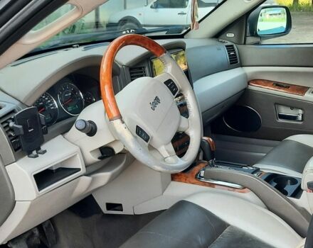 Сірий Джип Grand Cherokee, об'ємом двигуна 3 л та пробігом 412 тис. км за 7000 $, фото 4 на Automoto.ua